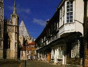 A robbery which turned to murder was planned by two
brothers in St. William's College.